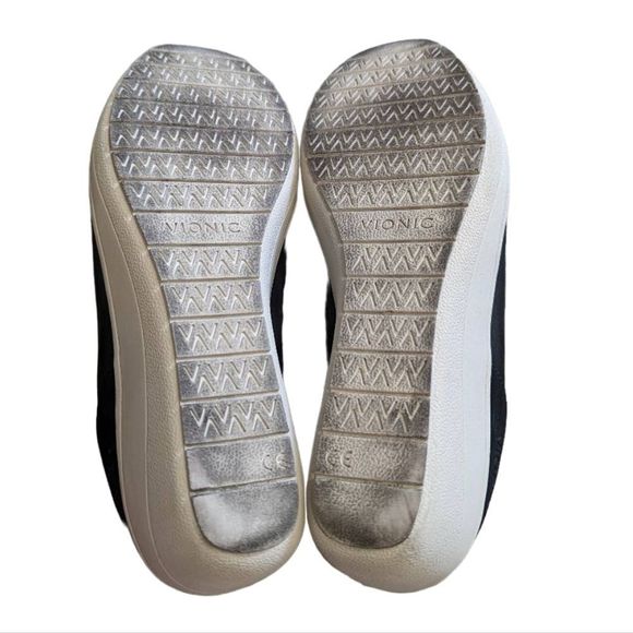 Vionic Jacey wedge black leather wedge slip on low heel shoe women's 9 - Picture 10 of 10